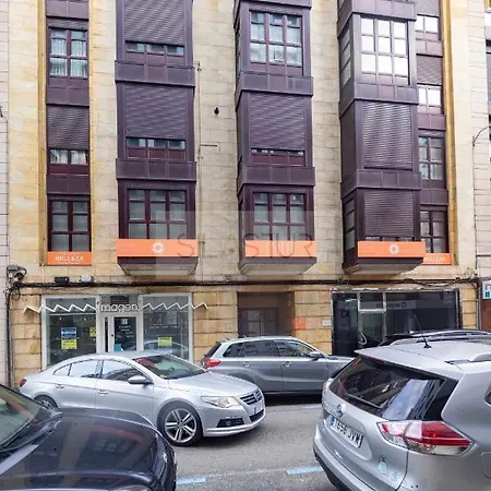 Larus Apartamento Апартаменти *